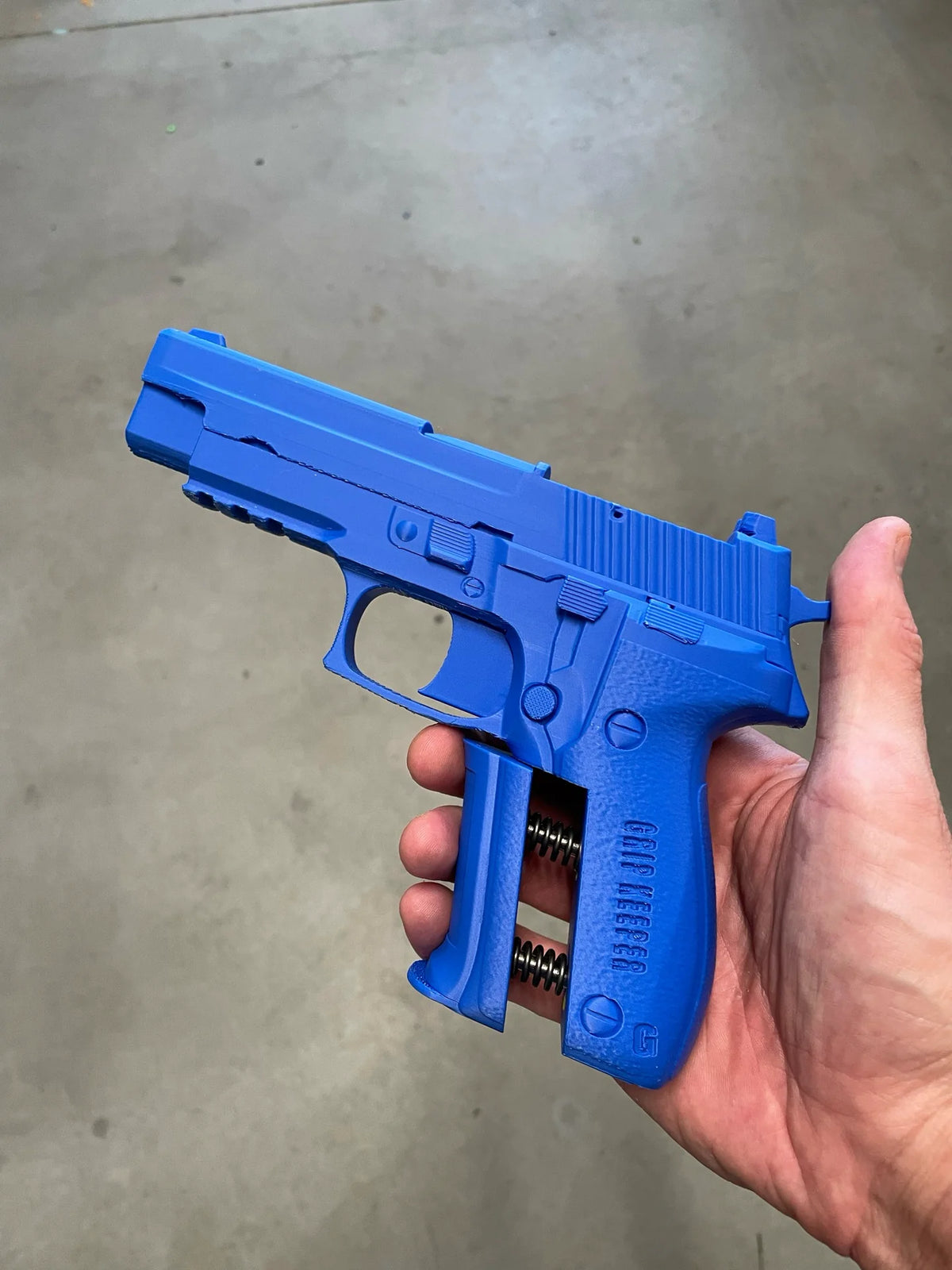 P226